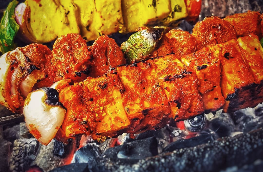 The Best Street Food in Jaipur, India (According to The Food Ranger)